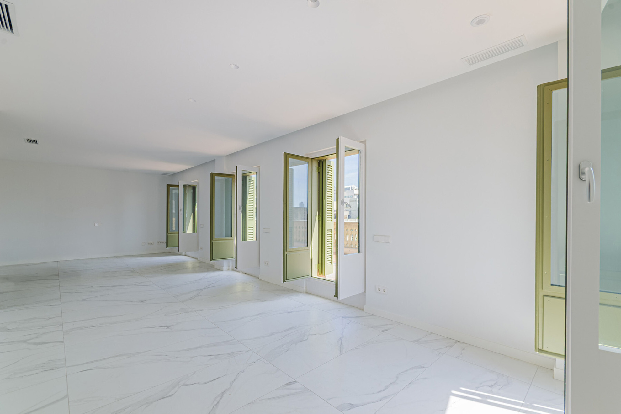  Spectacular penthouse in Eixample with 130 m2 terrace and panoramic views - 物件實景