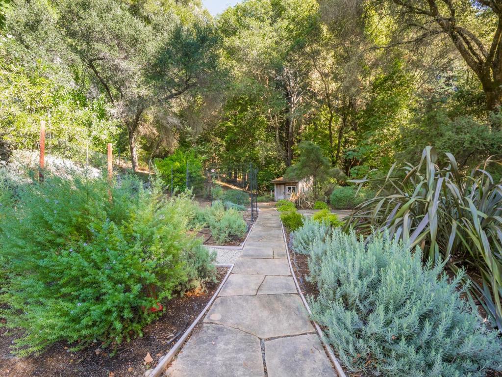 Scotts Valley, California, 95066, United States, 3 Bedrooms Bedrooms, ,3 BathroomsBathrooms,Residential,For Sale,1974309