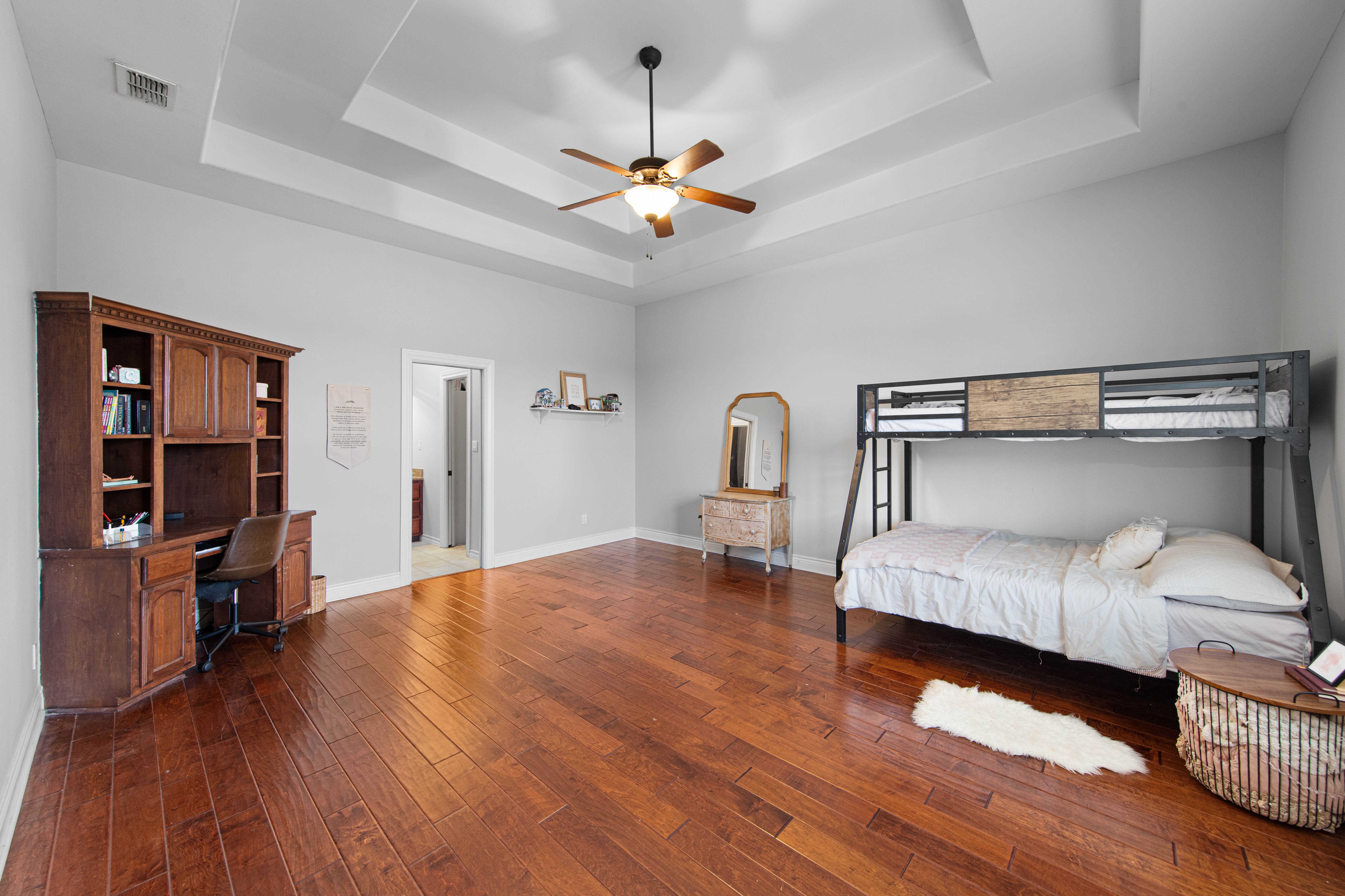 14847 Valencia Circle South, Harlingen, Texas, 78552, United States, 5 Bedrooms Bedrooms, ,7 BathroomsBathrooms,Residential,For Sale,14847 Valencia Circle South,1683740