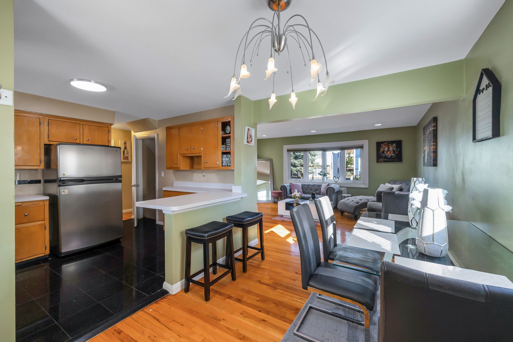 Garfield, New Jersey, 07026, United States, 3 Bedrooms Bedrooms, ,3 BathroomsBathrooms,Residential,For Sale,1983004