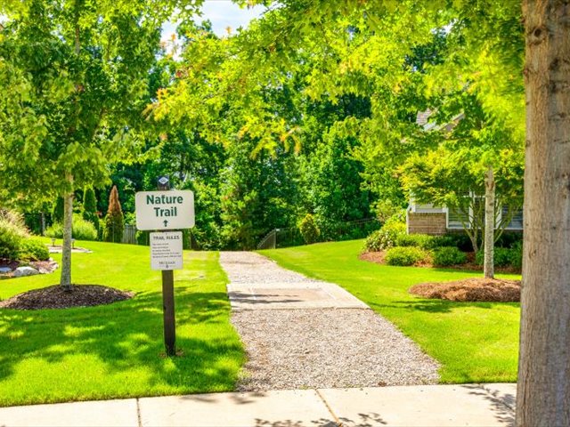 Belmont, South Carolina, 28012, United States, 3 Bedrooms Bedrooms, ,3 BathroomsBathrooms,Residential,For Sale,1870259
