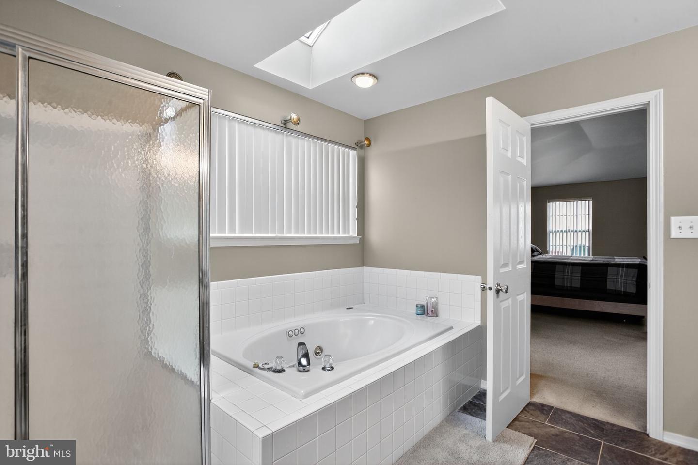 Burlington, New Jersey, 08016, United States, 4 Bedrooms Bedrooms, ,3 BathroomsBathrooms,Residential,For Sale,1988939