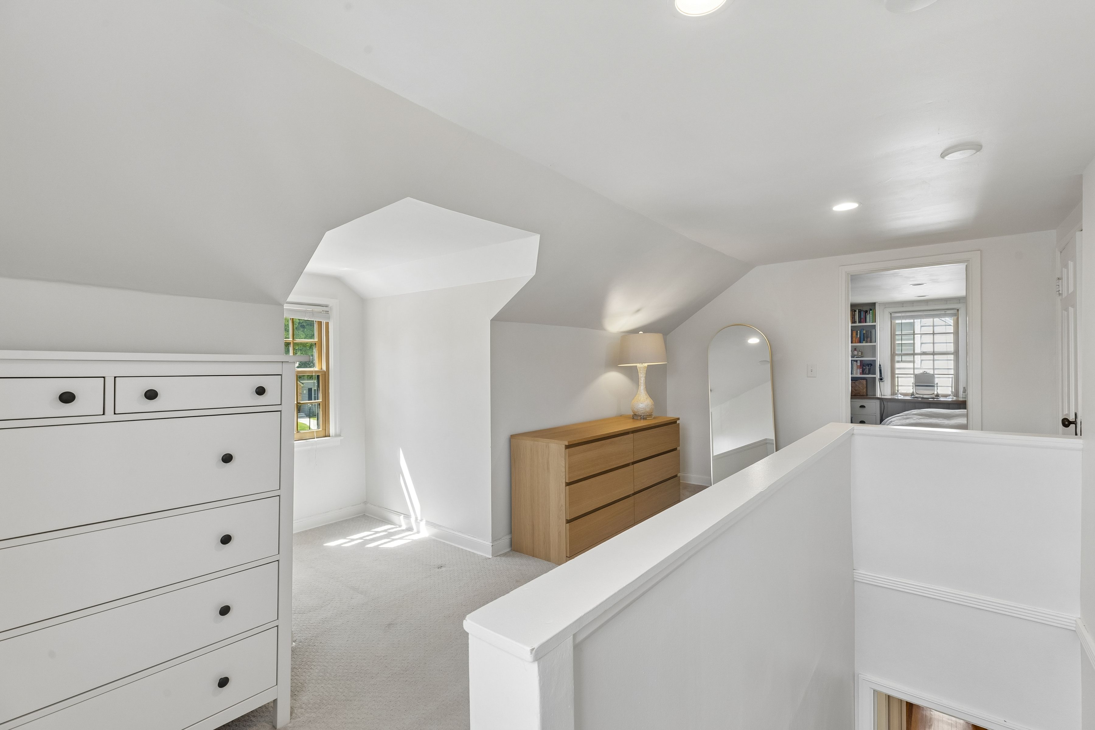  Elegant Cape Cod Living with Timeless Architectural Detail - 物件實景
