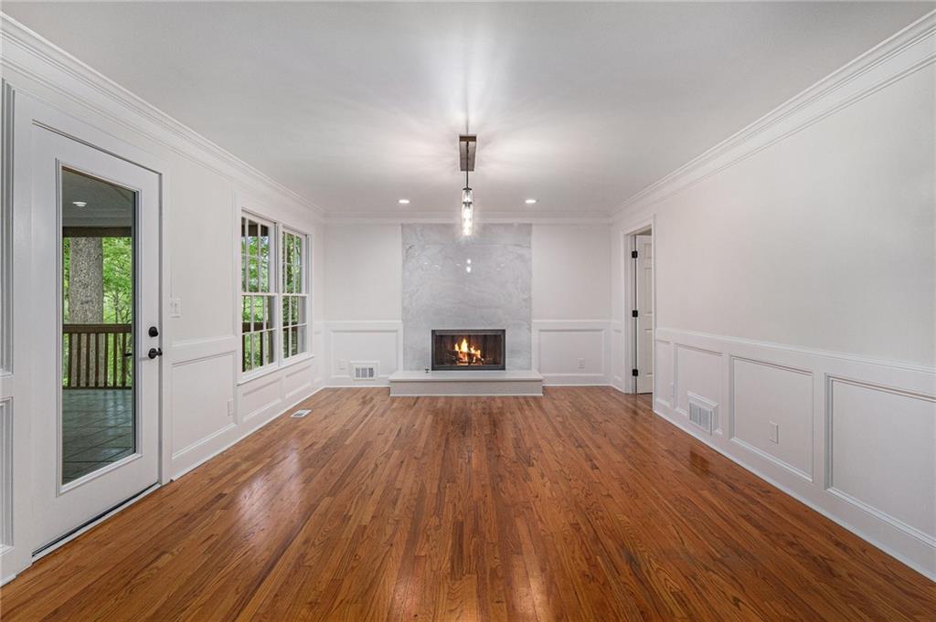 Sugar Hill, Georgia, 30518, United States, 6 Bedrooms Bedrooms, ,3 BathroomsBathrooms,Residential,For Sale,1856625