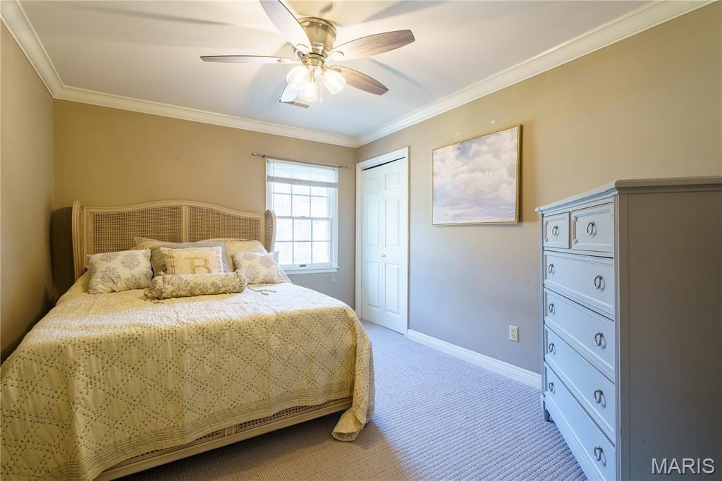 Glen Carbon, Illinois, 62034, United States, 5 Bedrooms Bedrooms, ,4 BathroomsBathrooms,Residential,For Sale,1977133