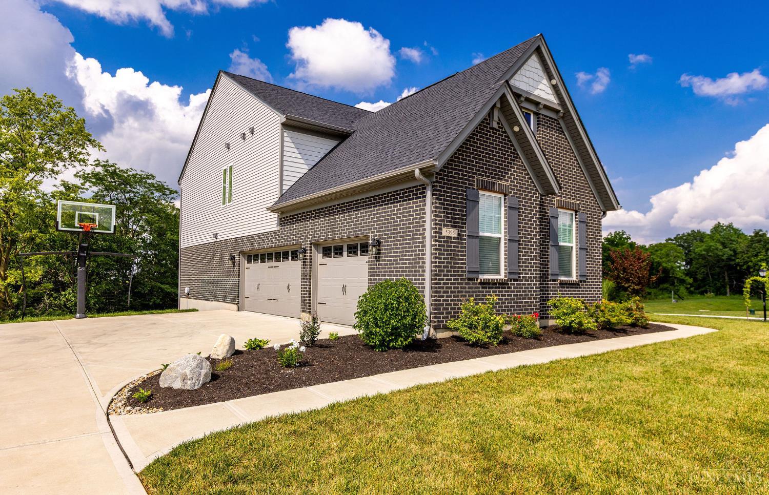 Liberty Twp, Ohio, 45011, United States, 5 Bedrooms Bedrooms, ,4 BathroomsBathrooms,Residential,For Sale,1898347