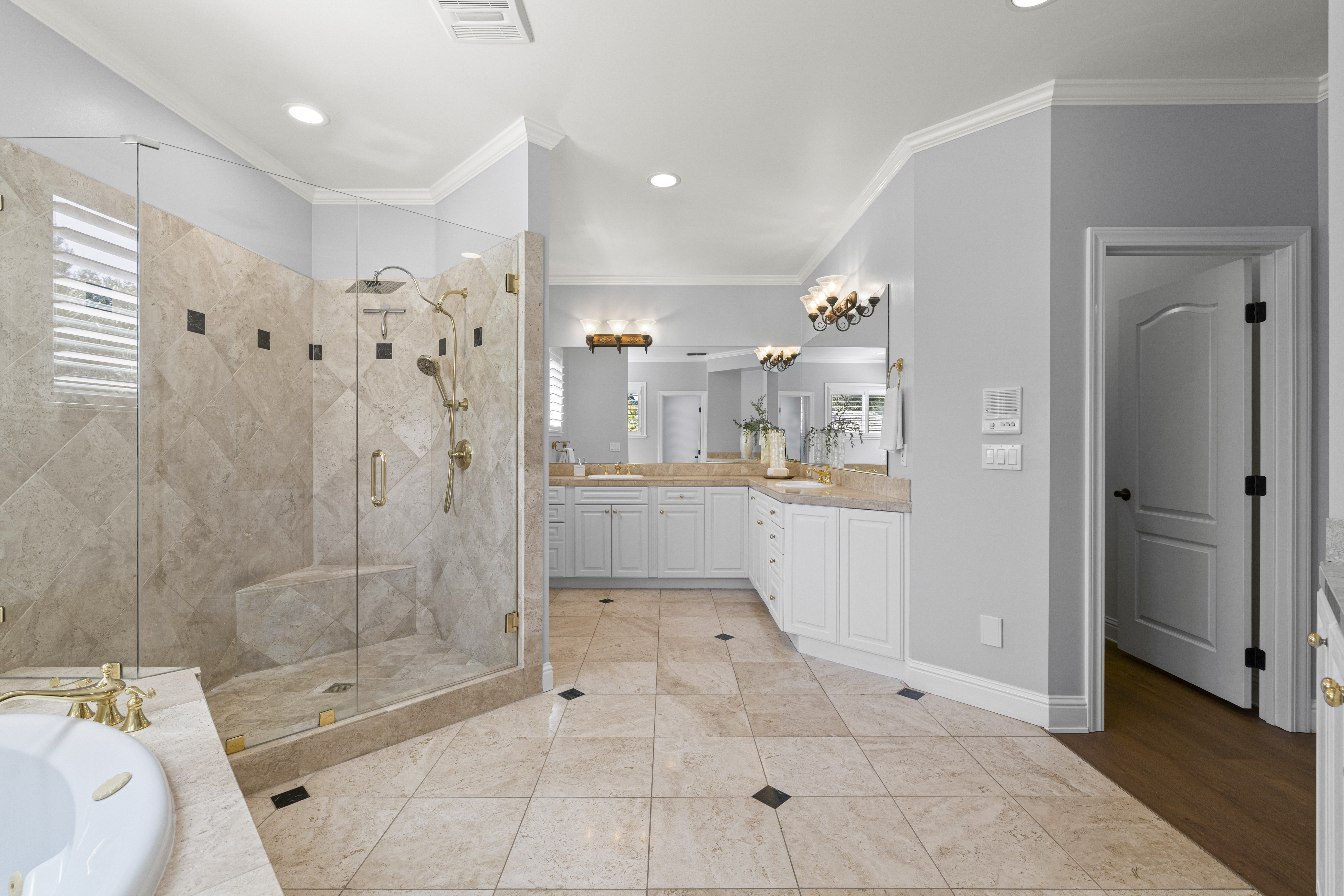  5101 Embassy Lane, Fair Oaks, CA 95628 - 物件實景