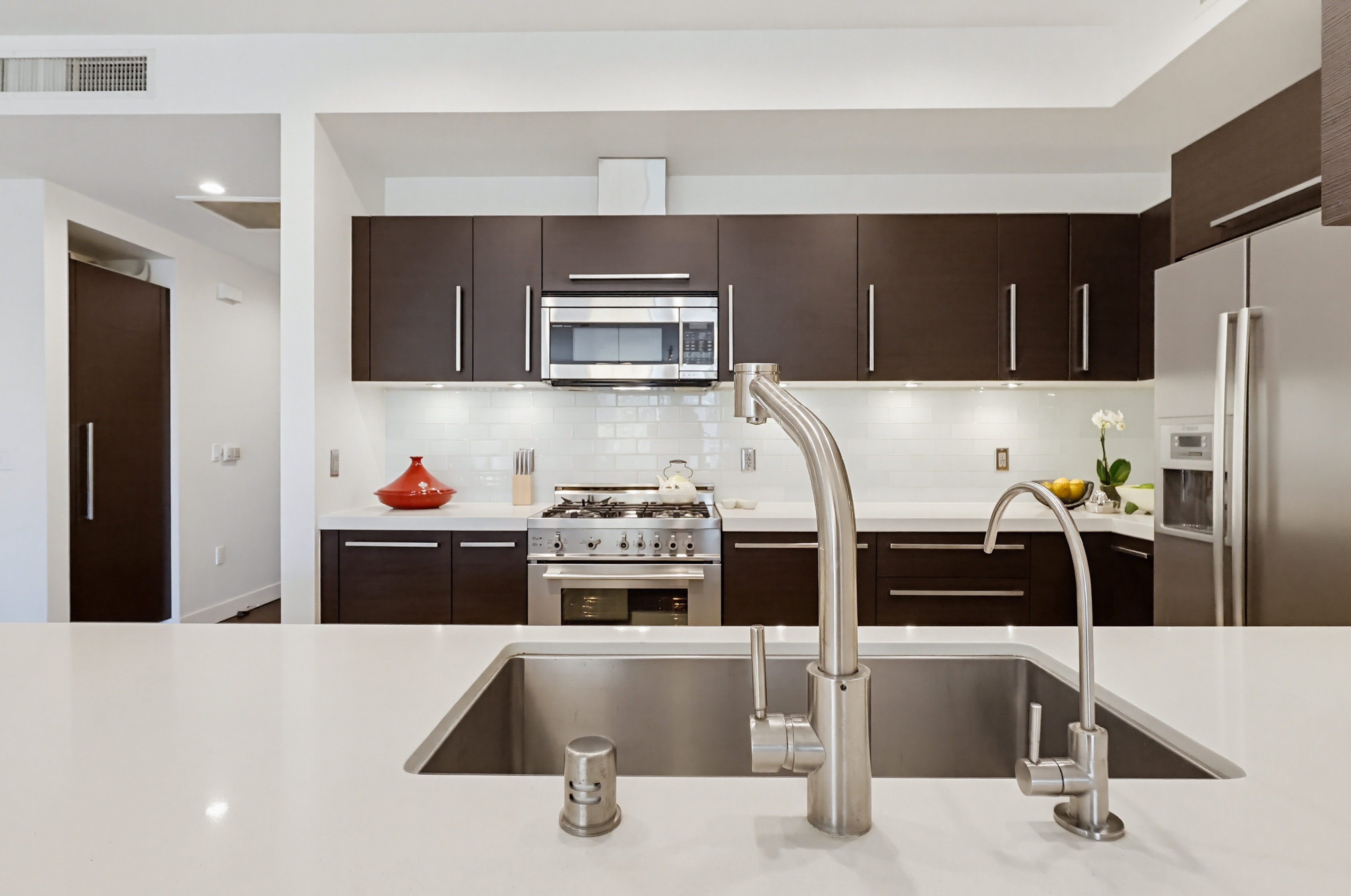  855 Croft Avenue, Los Angeles, CA 90069 - 物件實景
