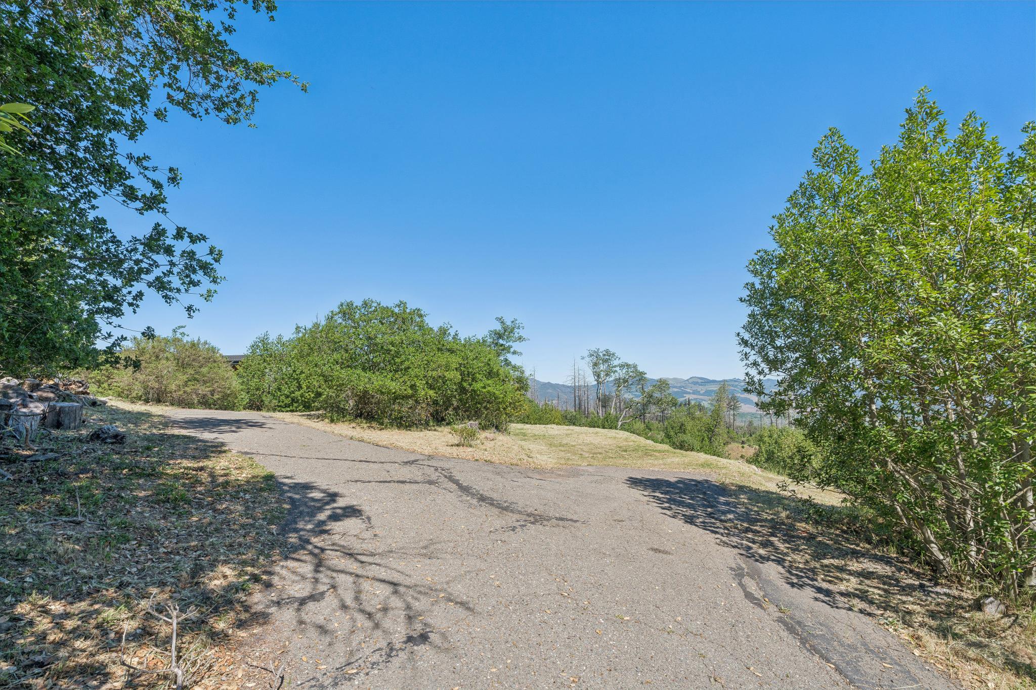  2717 Bennett Ridge Road - 物件實景