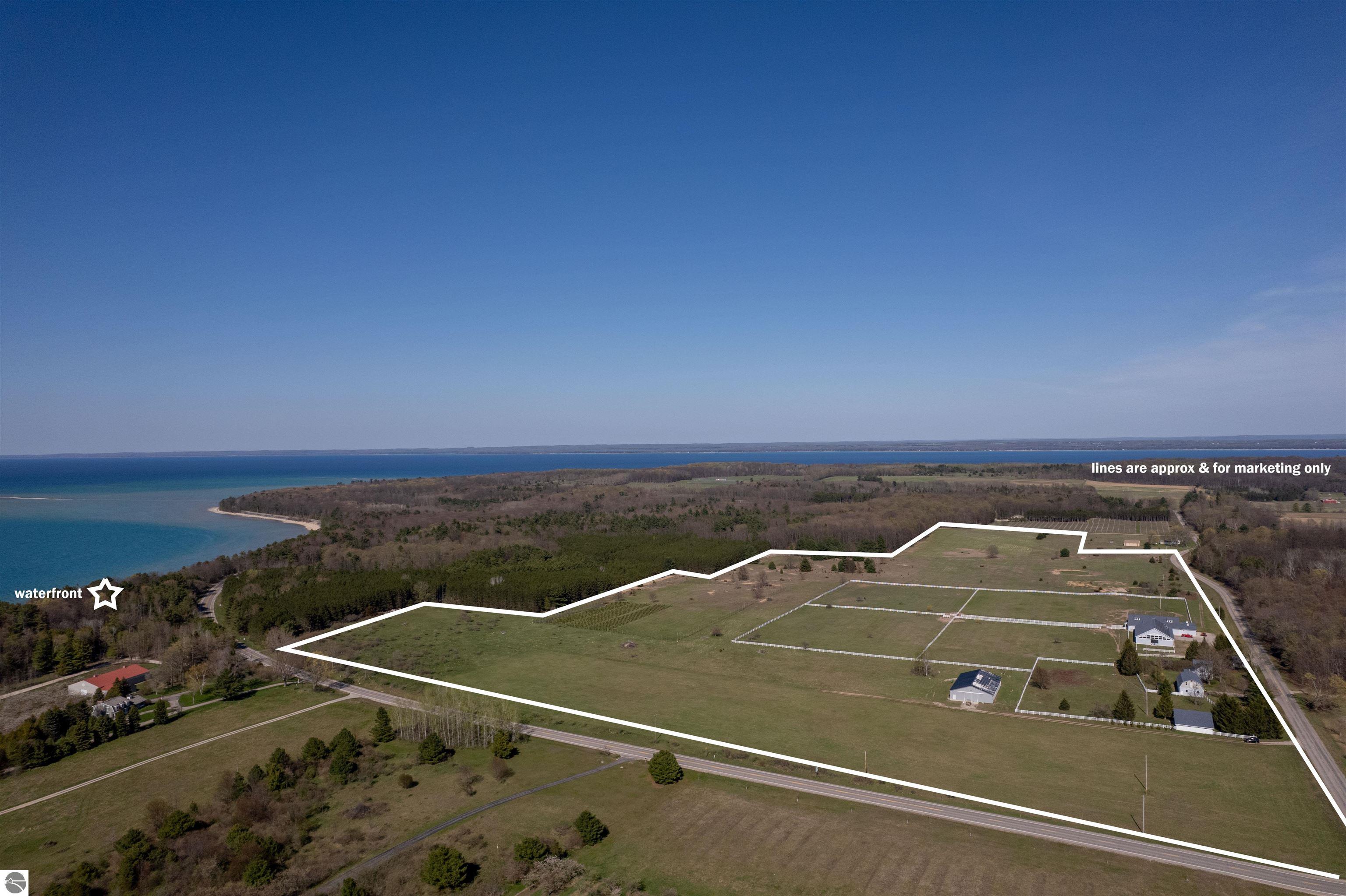 Traverse City, Michigan, 49686, United States, 3 Bedrooms Bedrooms, ,2 BathroomsBathrooms,Residential,For Sale,1819193