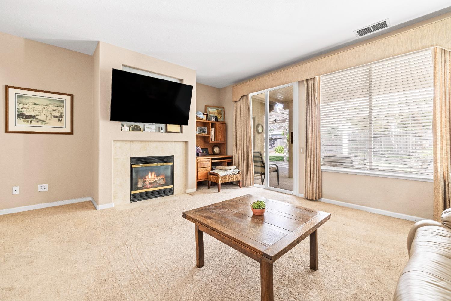 Rocklin, California, 95765, United States, 2 Bedrooms Bedrooms, ,2 BathroomsBathrooms,Residential,For Sale,1907084