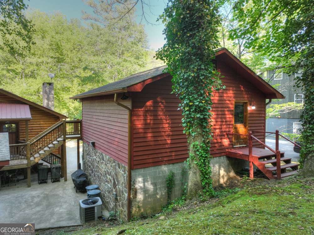 Blue Ridge, Georgia, 30513, United States, 4 Bedrooms Bedrooms, ,3 BathroomsBathrooms,Residential,For Sale,1858936