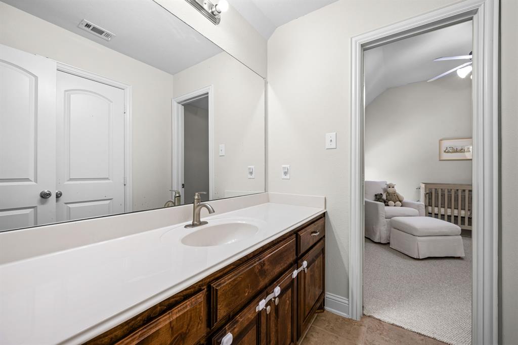 Heath, Texas, 75032, United States, 4 Bedrooms Bedrooms, ,4 BathroomsBathrooms,Residential,For Sale,1940956