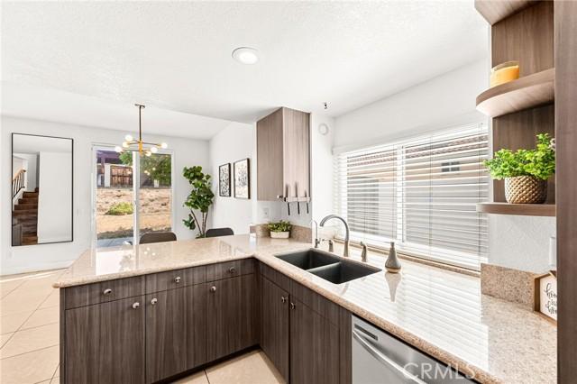Temecula, California, 92591, United States, 3 Bedrooms Bedrooms, ,3 BathroomsBathrooms,Residential,For Sale,1890325
