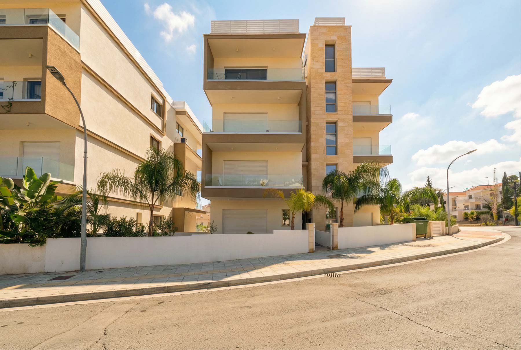  Three Bedroom Penthouse with Roof Terrace in Limassol - 物件實景