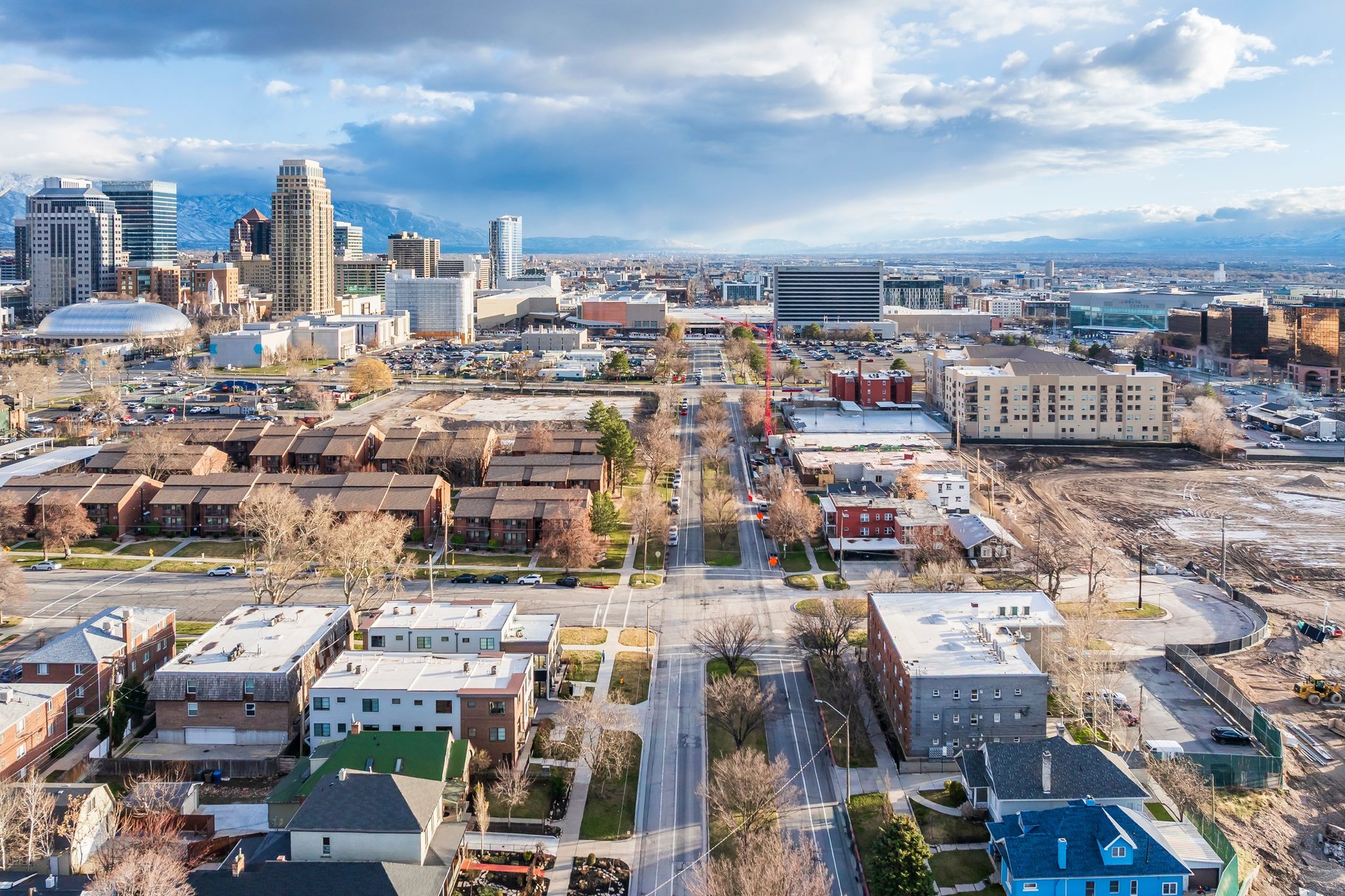  Historic 2-Story in Vibrant Marmalade - 物件實景