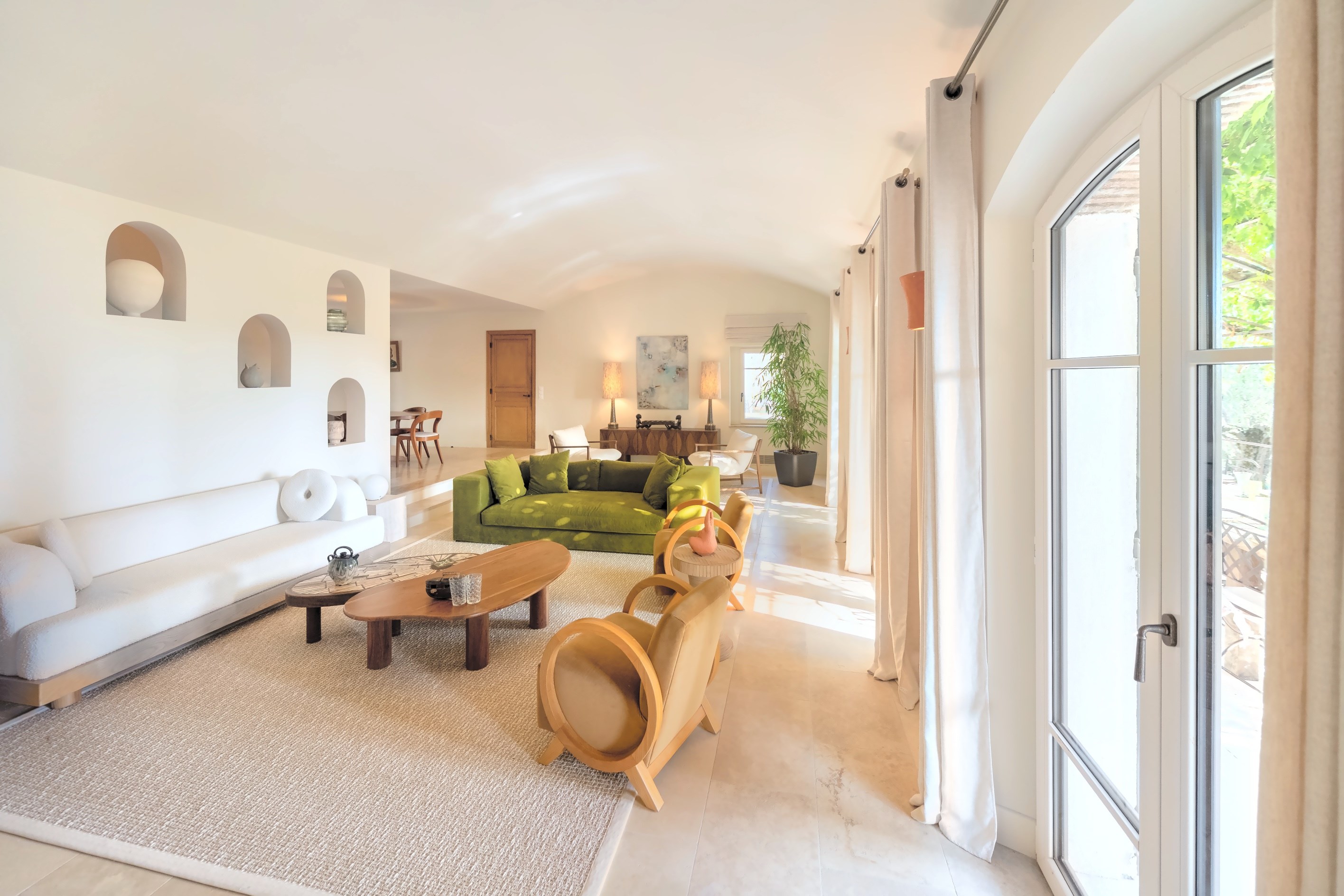  Near Valbonne: renovated Provençal villa with pool and open views in Plascassier - 物件實景