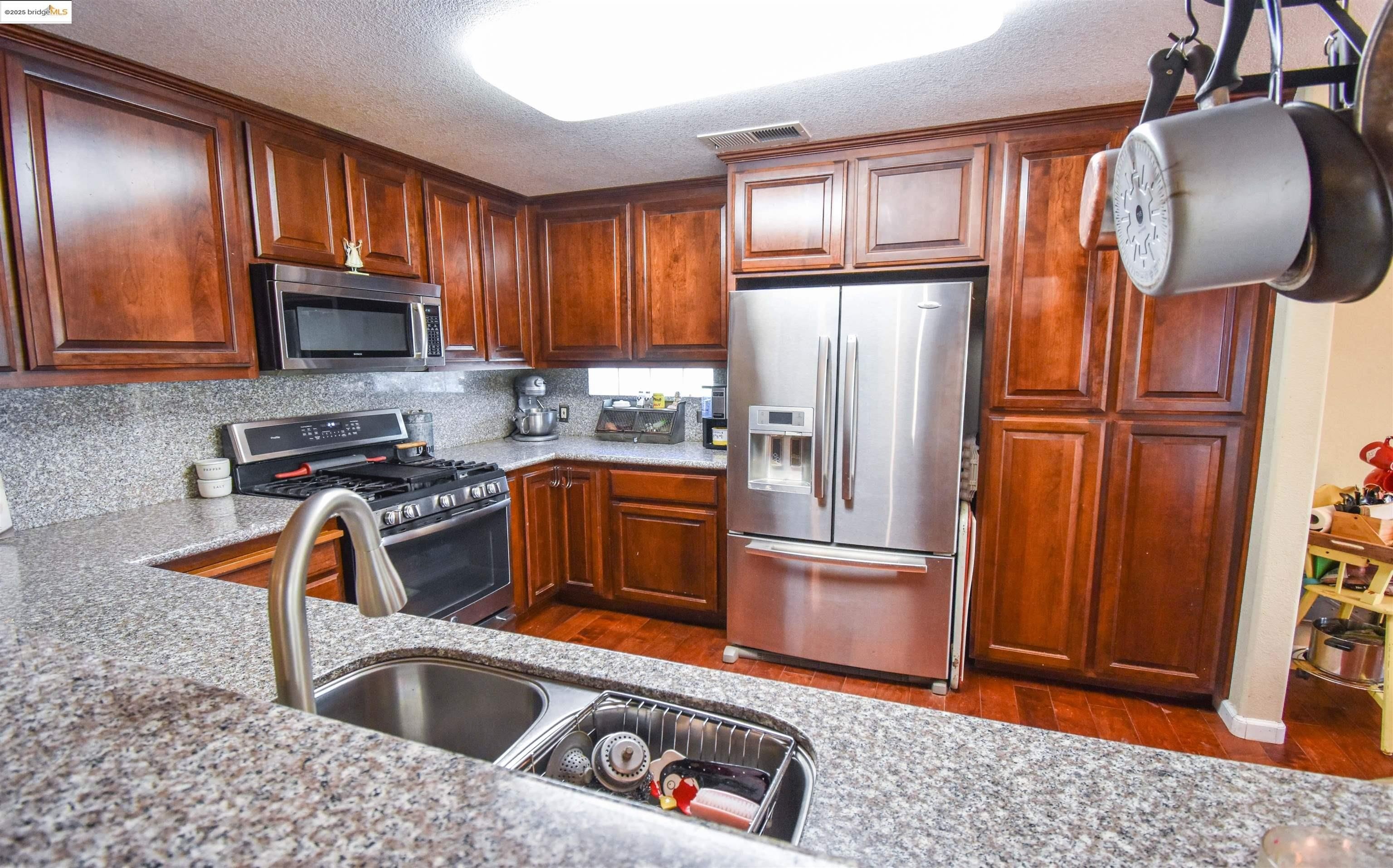 Jamestown, California, 95327, United States, 3 Bedrooms Bedrooms, ,2 BathroomsBathrooms,Residential,For Sale,1828112