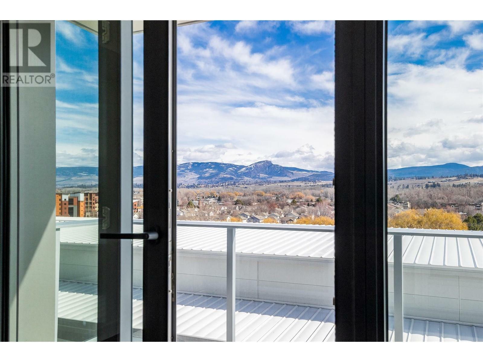 KELOWNA, British Columbia, V1W 3L2, CA, 1 Bedroom Bedrooms, ,1 BathroomBathrooms,Residential,For Sale,1839166