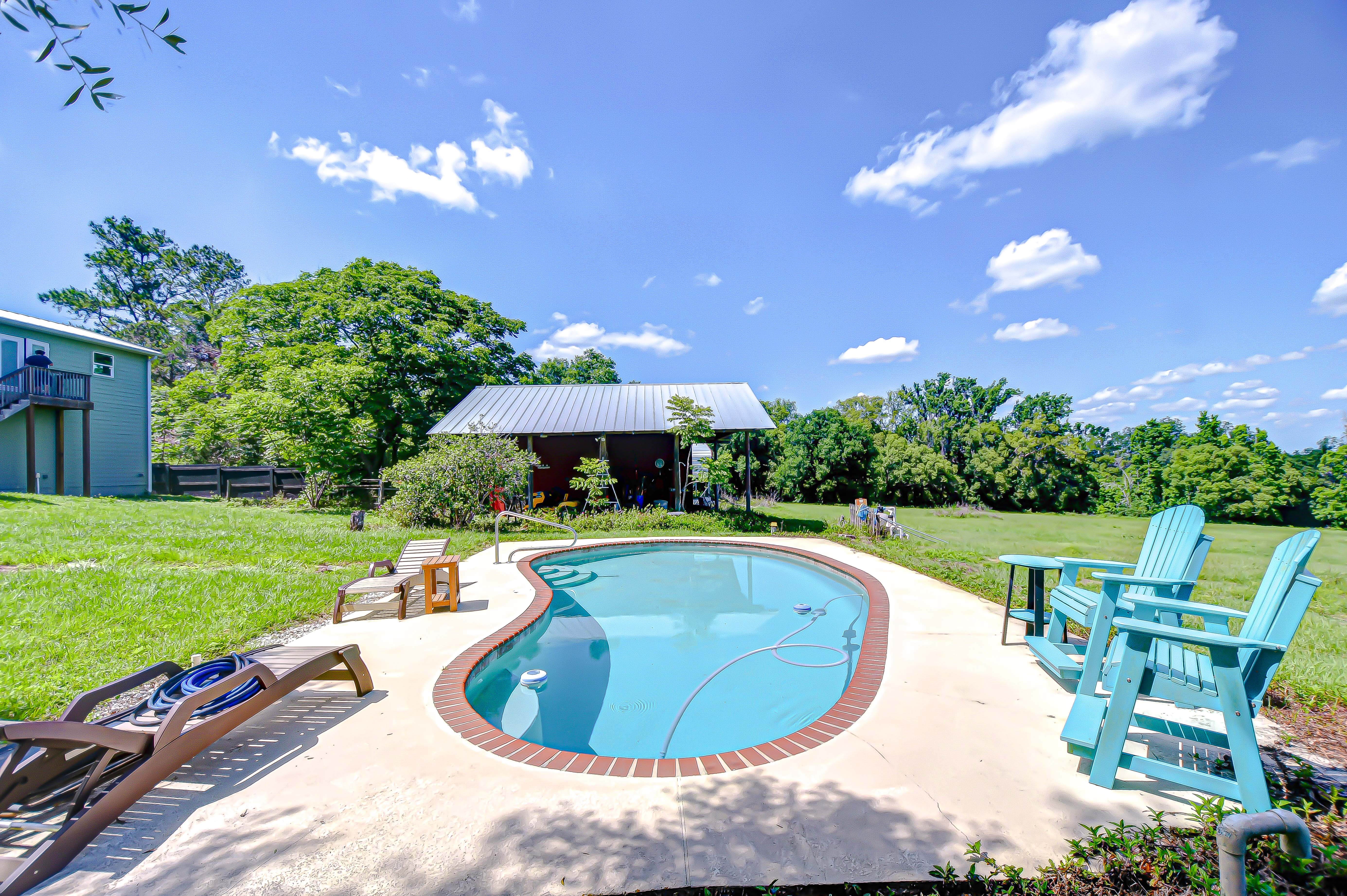Dade City, Florida, 33523, United States, 4 Bedrooms Bedrooms, ,3 BathroomsBathrooms,Residential,For Sale,1873323