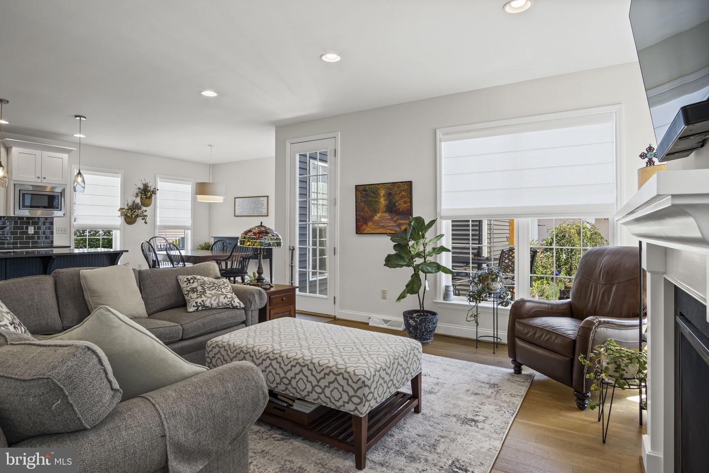 Mechanicsburg, Pennsylvania, 17055, United States, 3 Bedrooms Bedrooms, ,3 BathroomsBathrooms,Residential,For Sale,1971718