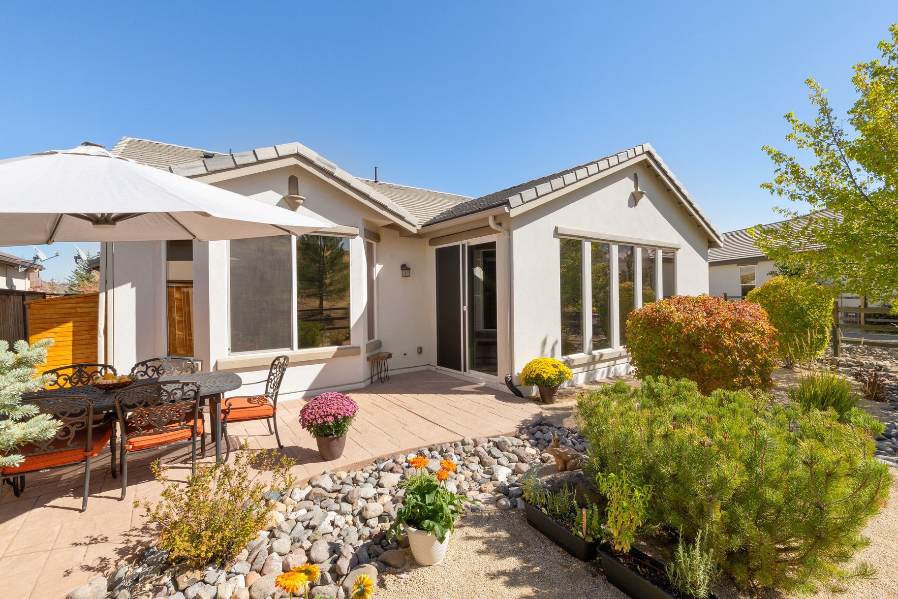 Welcome home to 1115 Sugar Creek Trail - 物件實景