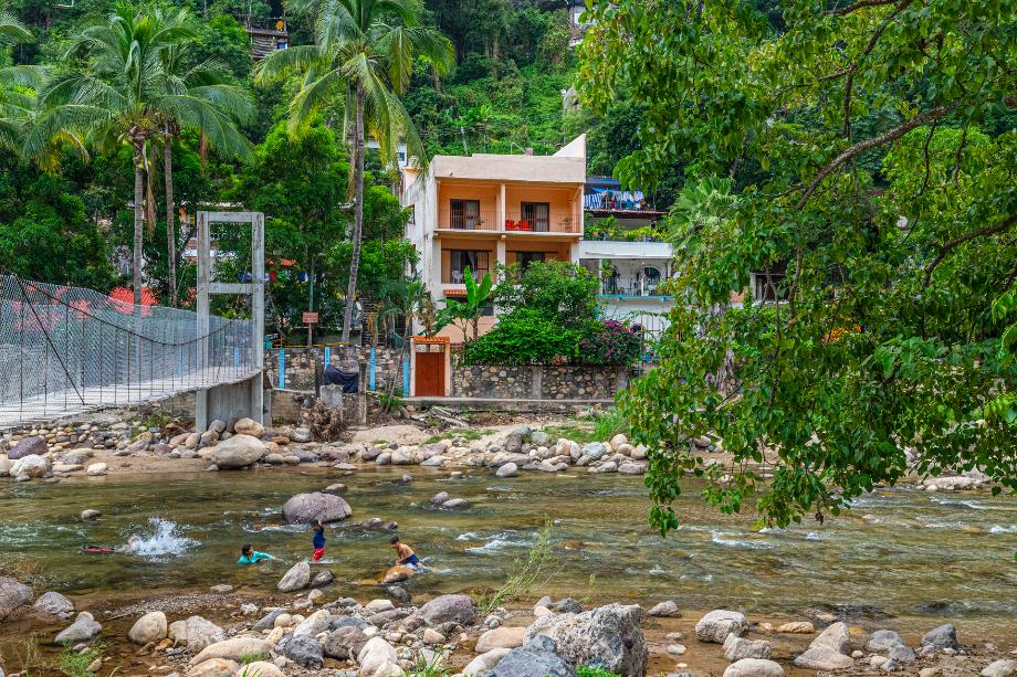 311 Felipe Angeles, Puerto Vallarta, Jalisco, 48373, Mexico, 4 Bedrooms Bedrooms, ,4 BathroomsBathrooms,Residential,For Sale,311 Felipe Angeles,1612887