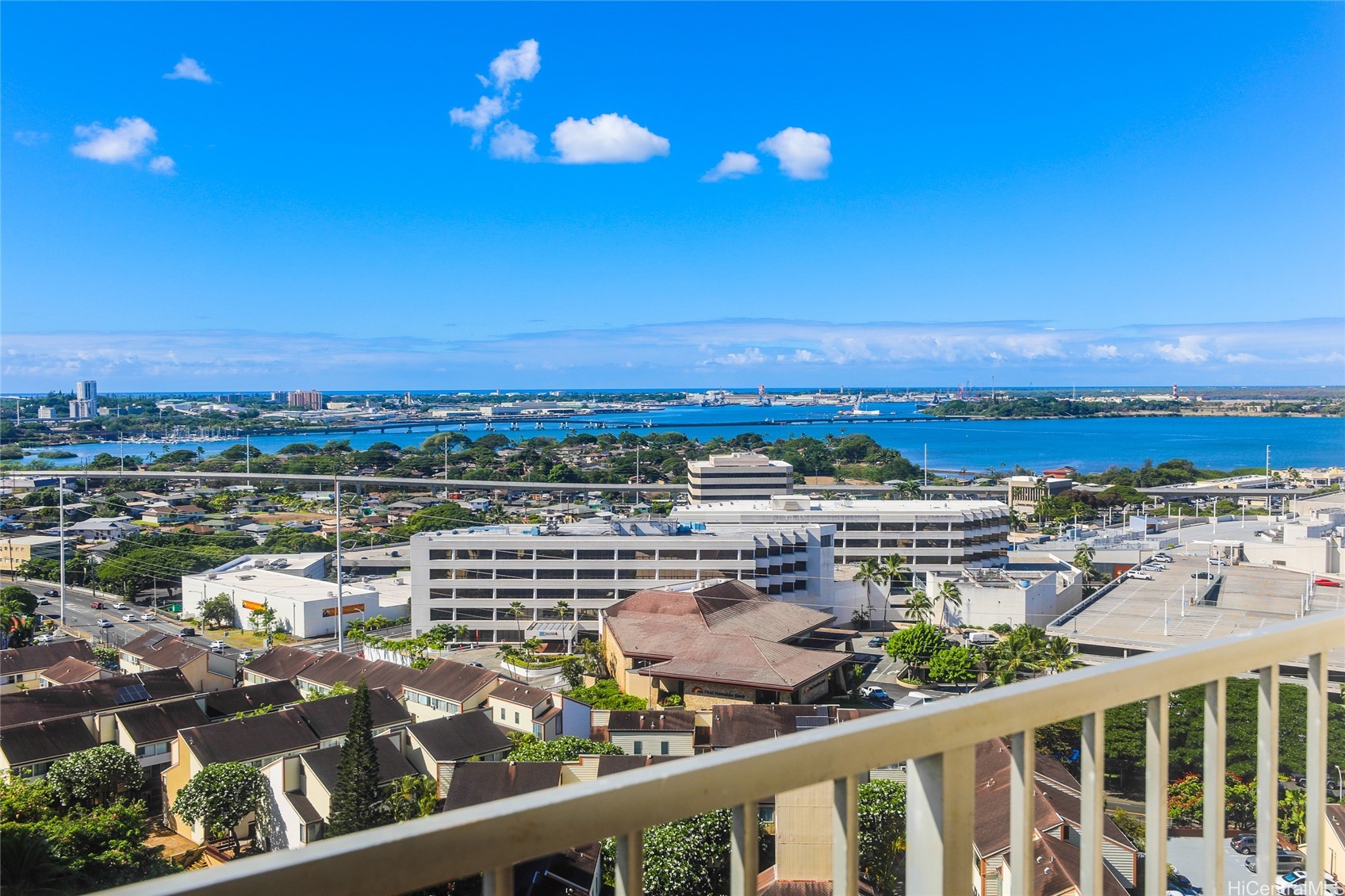 Aiea, Hawaii, 96701, United States, 2 Bedrooms Bedrooms, ,1 BathroomBathrooms,Residential,For Sale,1942084