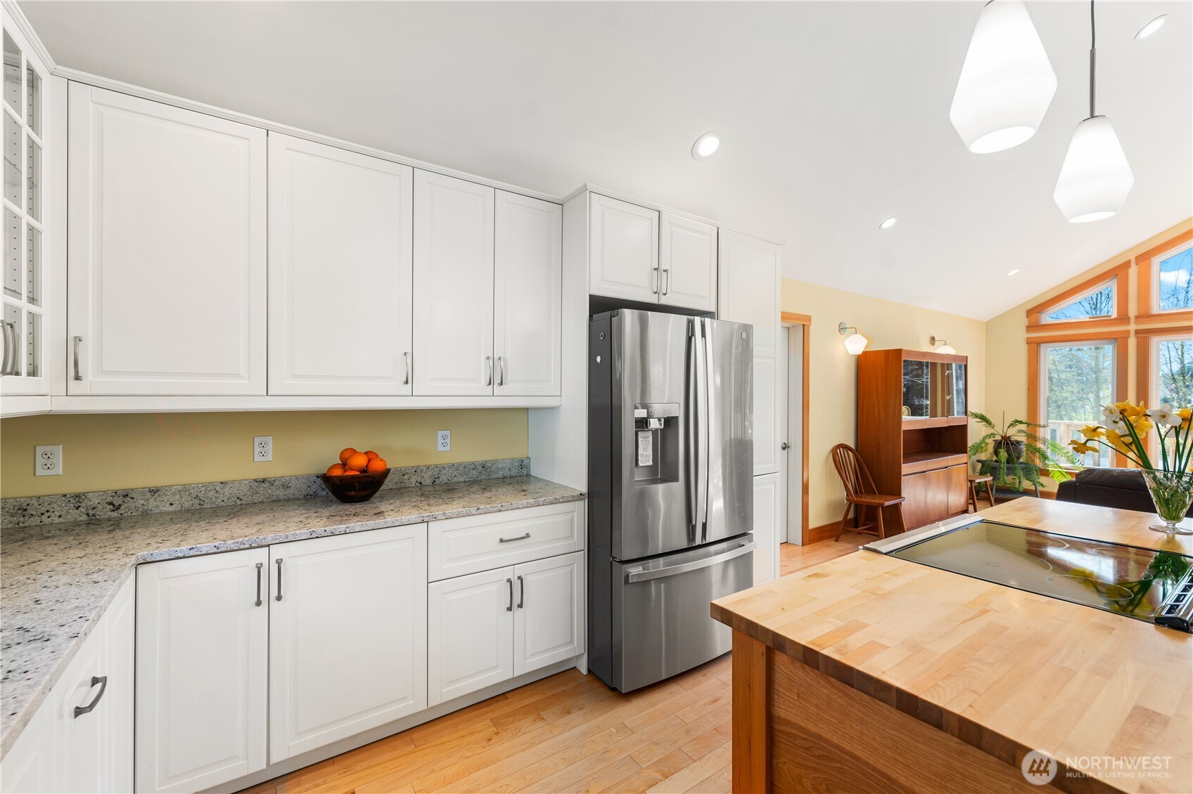 Friday Harbor, Washington, 98250, United States, 3 Bedrooms Bedrooms, ,1 BathroomBathrooms,Residential,For Sale,1770536