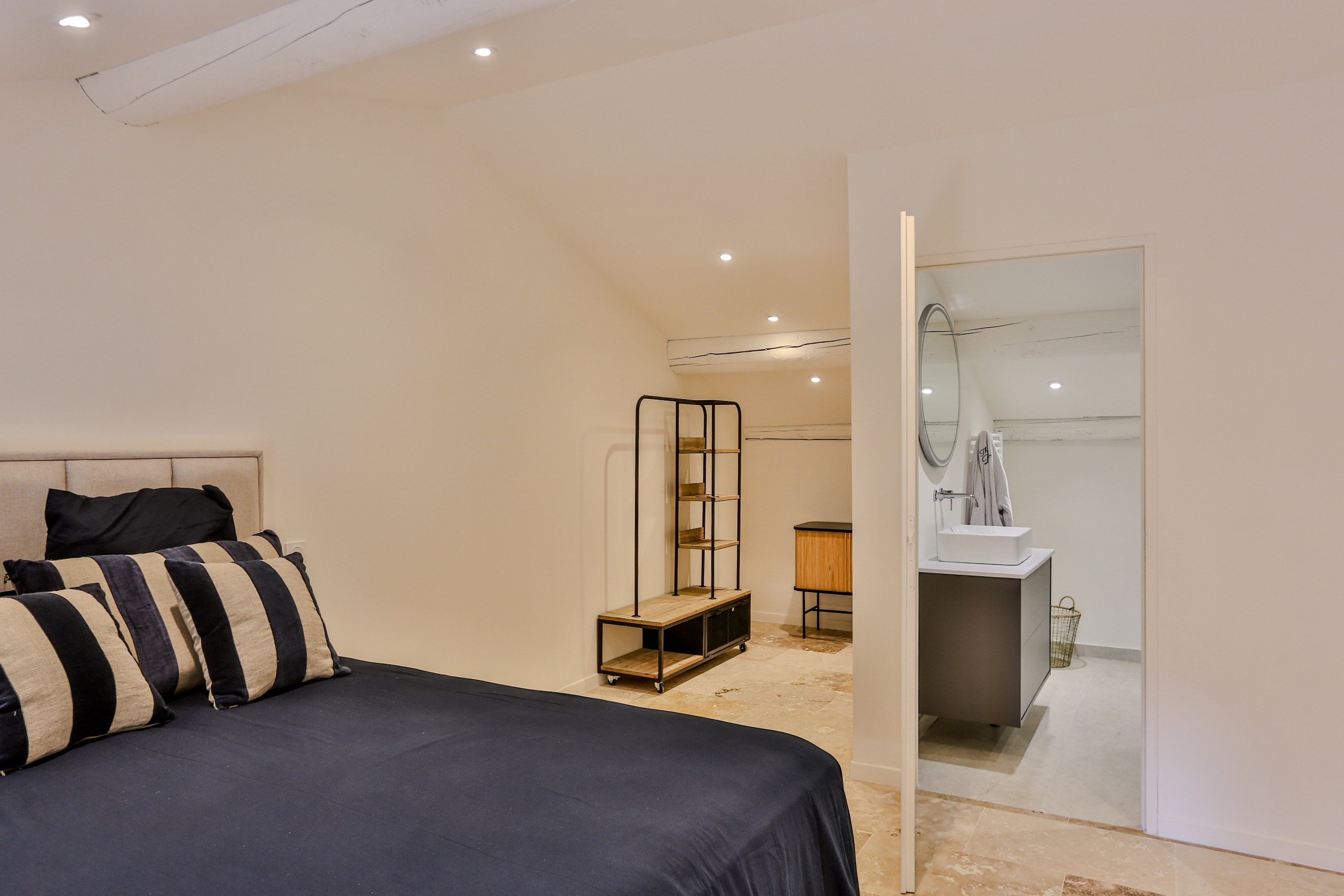  An Exceptional Property on the Outskirts of Pernes-les-Fontaines - 物件實景