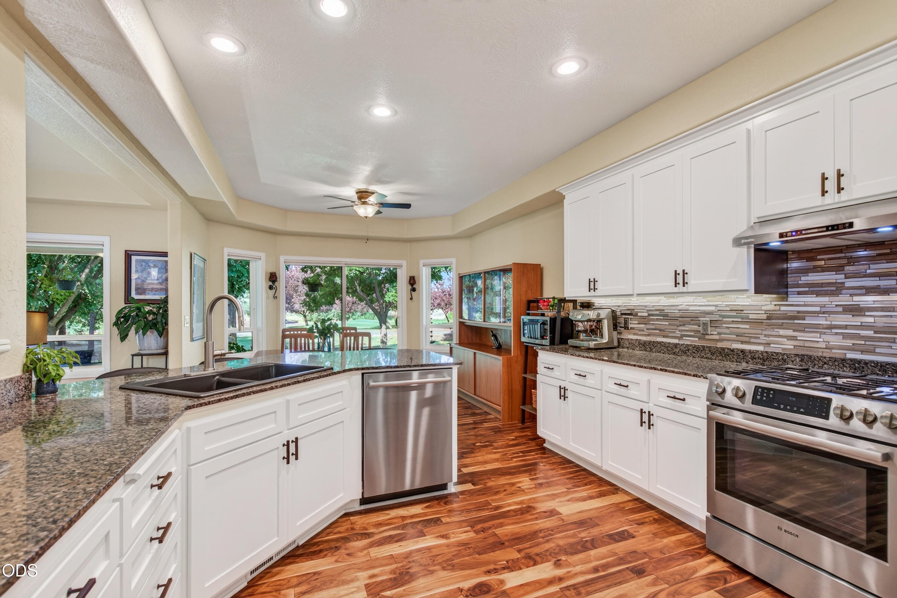  159 Princeville Drive Eagle Point, OR 97524 - 物件實景