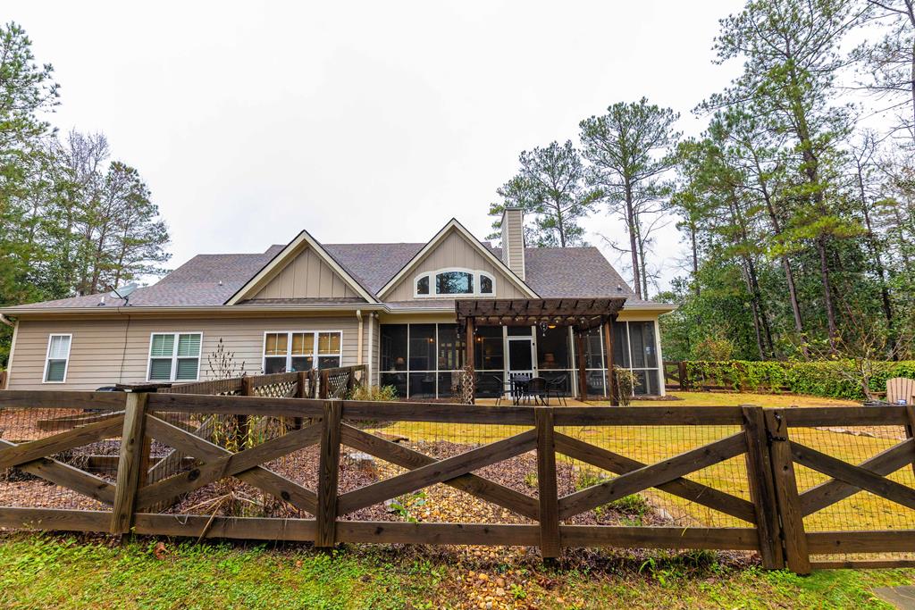 Pine Mountain, Georgia, 31822, United States, 4 Bedrooms Bedrooms, ,3 BathroomsBathrooms,Residential,For Sale,2001934