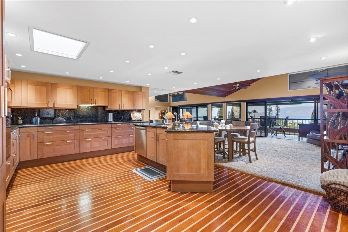 Lahaina, Hawaii, 96761, United States, 2 Bedrooms Bedrooms, ,2 BathroomsBathrooms,Residential,For Sale,2002280