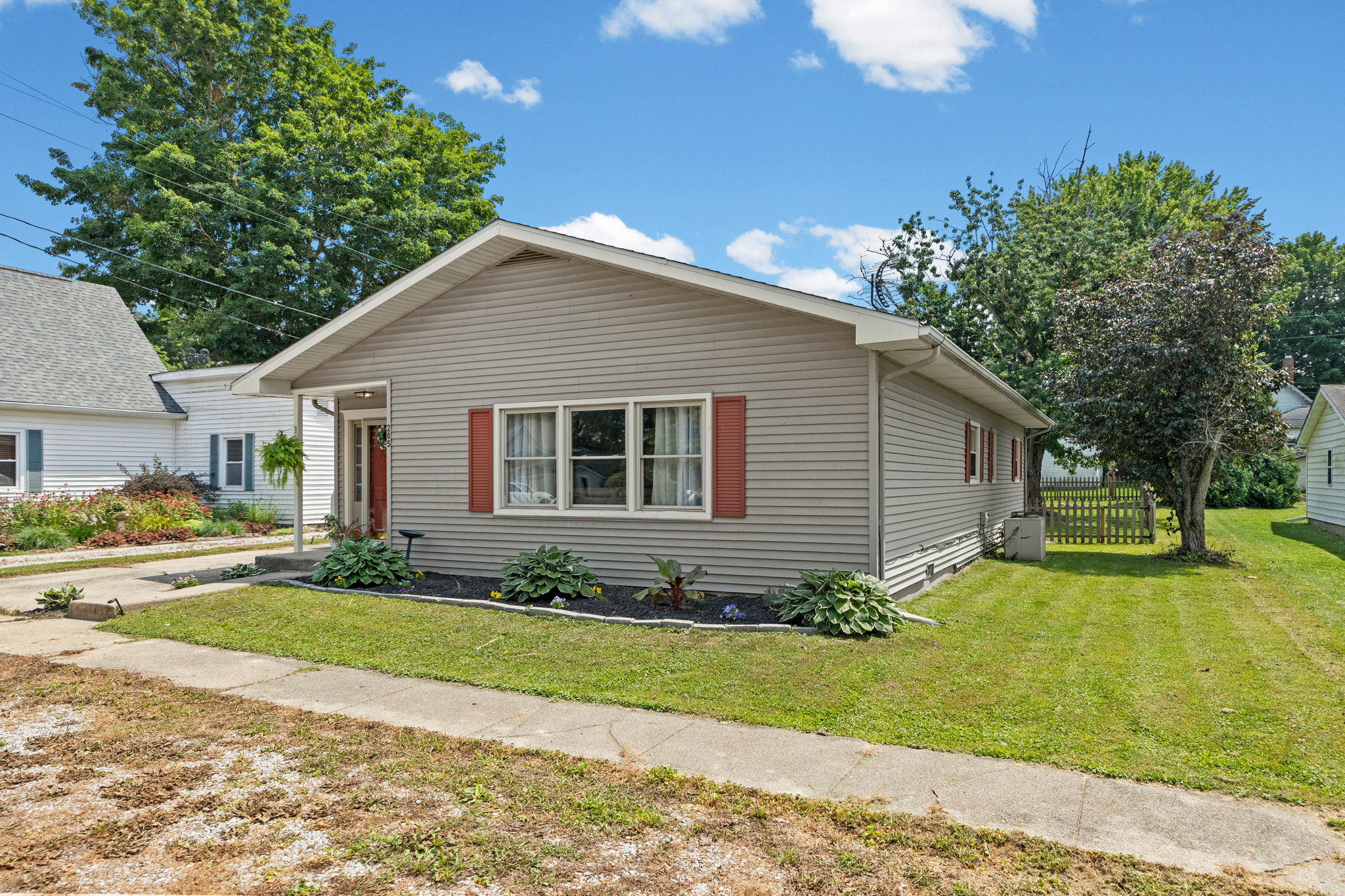  Charming Two Bedroom Home in Friendly Small-Town Community - 物件實景