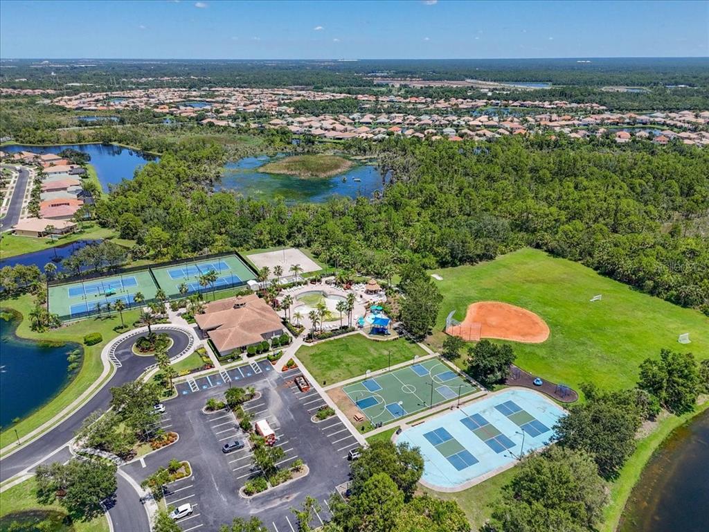 Venice, Florida, 34292, United States, 5 Bedrooms Bedrooms, ,3 BathroomsBathrooms,Residential,For Sale,1874591