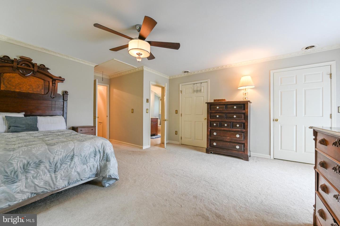 Easton, Maryland, 21601, United States, 5 Bedrooms Bedrooms, ,4 BathroomsBathrooms,Residential,For Sale,2002273