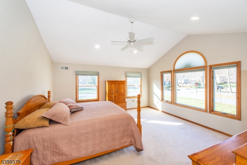 Parsippany, New Jersey, 07054-1711, United States, 4 Bedrooms Bedrooms, ,3 BathroomsBathrooms,Residential,For Sale,2001251