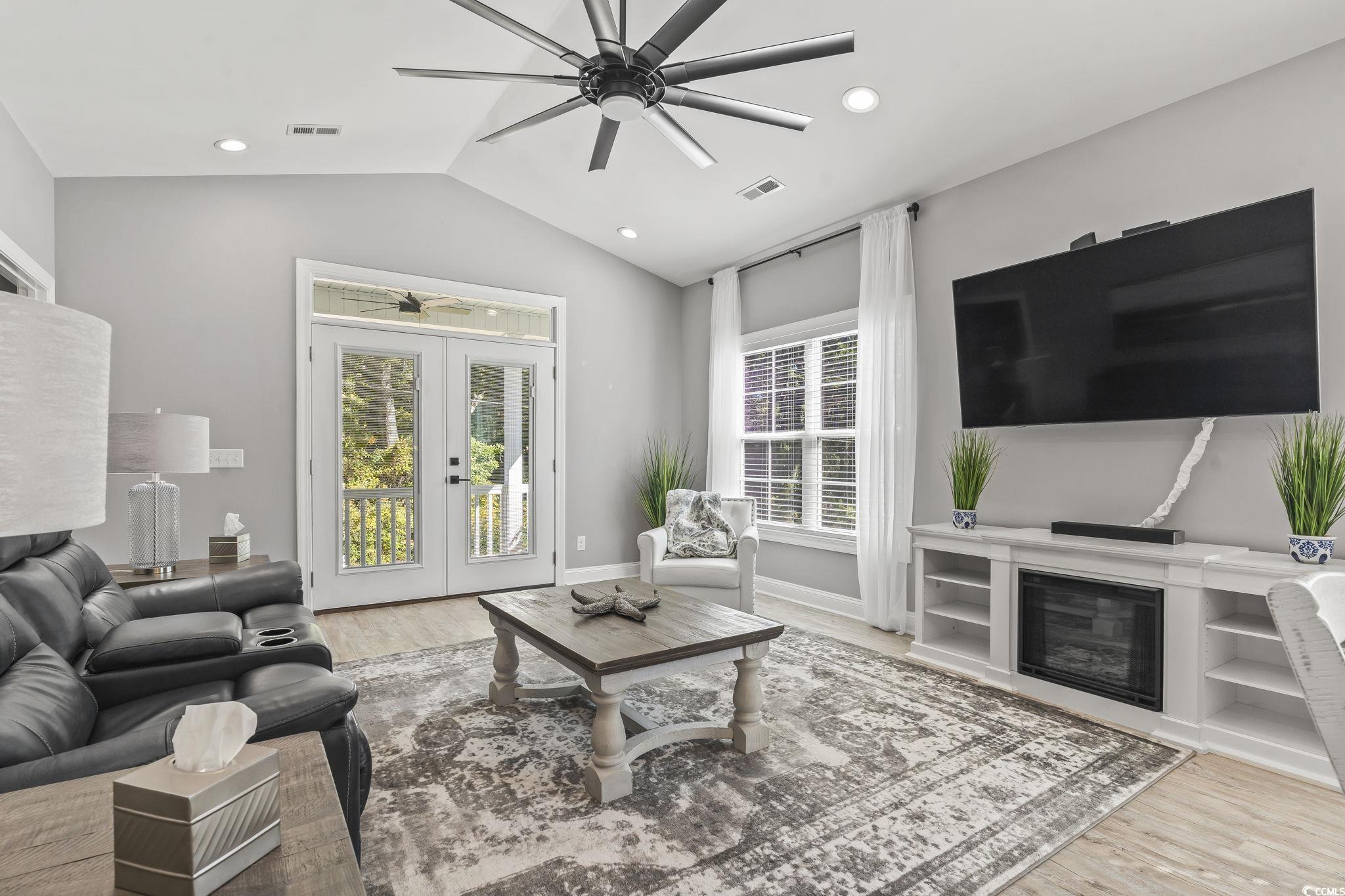 North Myrtle Beach, South Carolina, 29582, United States, 3 Bedrooms Bedrooms, ,3 BathroomsBathrooms,Residential,For Sale,1988353