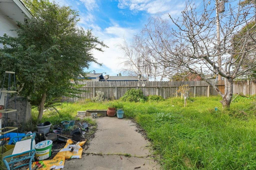 Salinas, California, 93906, United States, 3 Bedrooms Bedrooms, ,2 BathroomsBathrooms,Residential,For Sale,2012304