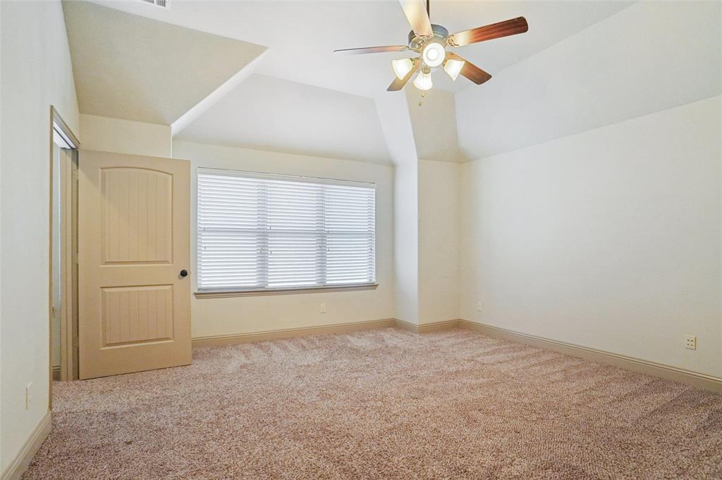 Lewisville, Texas, 75067, United States, 3 Bedrooms Bedrooms, ,3 BathroomsBathrooms,Residential,For Sale,1975272