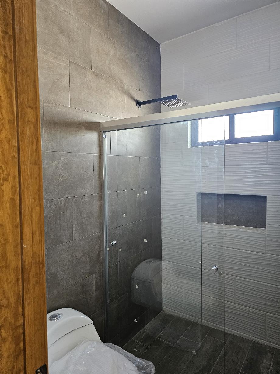 CIRCUITO BISONTE, Torreón, Coahuila de Zaragoza, 27023, Mexico, 4 Bedrooms Bedrooms, ,4 BathroomsBathrooms,Residential,For Sale,CIRCUITO BISONTE,1619816
