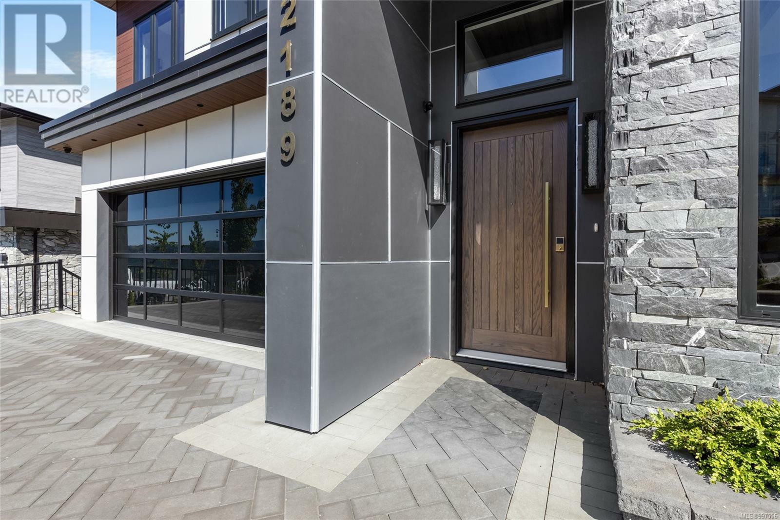 LANGFORD, British Columbia, V9B 0P4, CA, 4 Bedrooms Bedrooms, ,5 BathroomsBathrooms,Residential,For Sale,1874922
