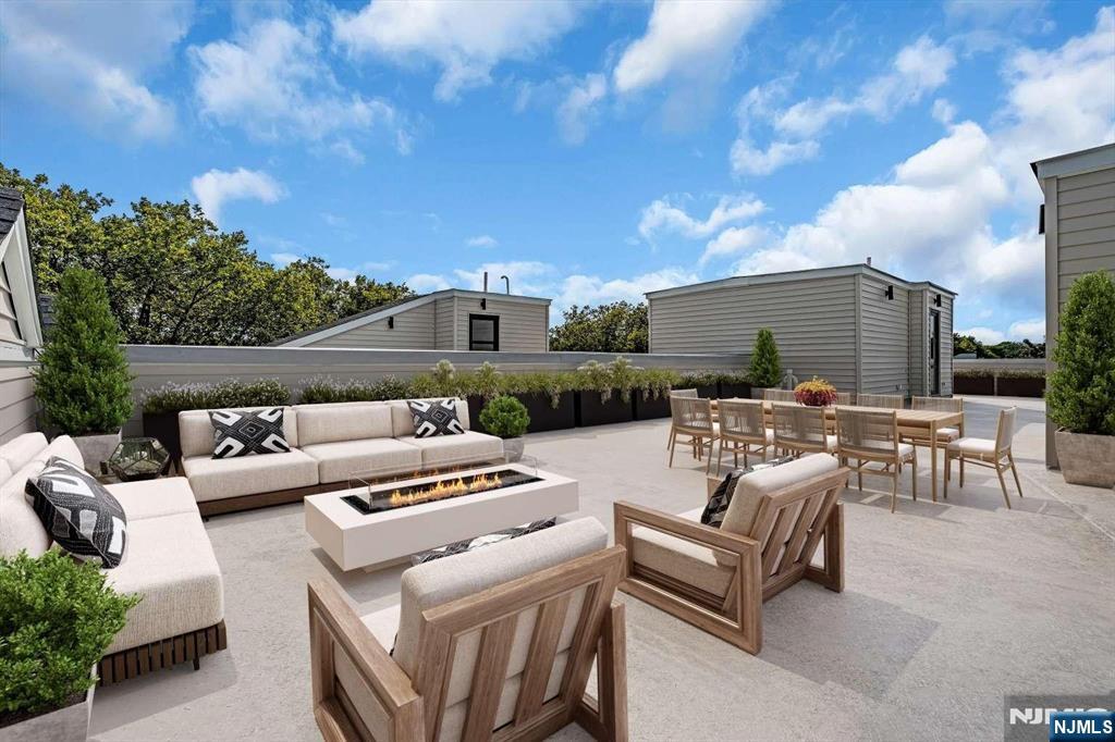 Jersey City, New Jersey, 07306, United States, 2 Bedrooms Bedrooms, ,2 BathroomsBathrooms,Residential,For Sale,1926297