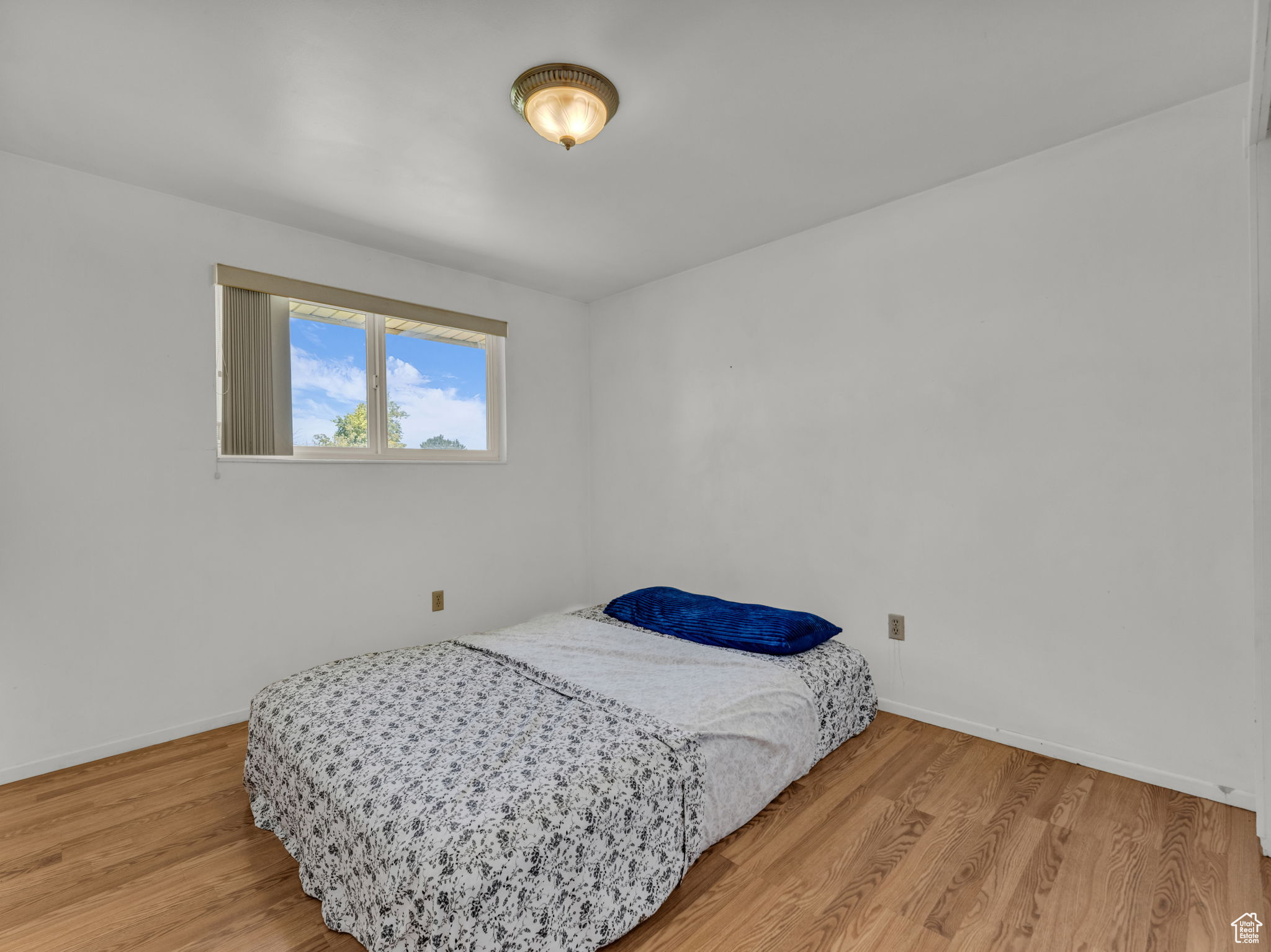 Taylorsville, Utah, 84129, United States, 4 Bedrooms Bedrooms, ,1 BathroomBathrooms,Residential,For Sale,1890353