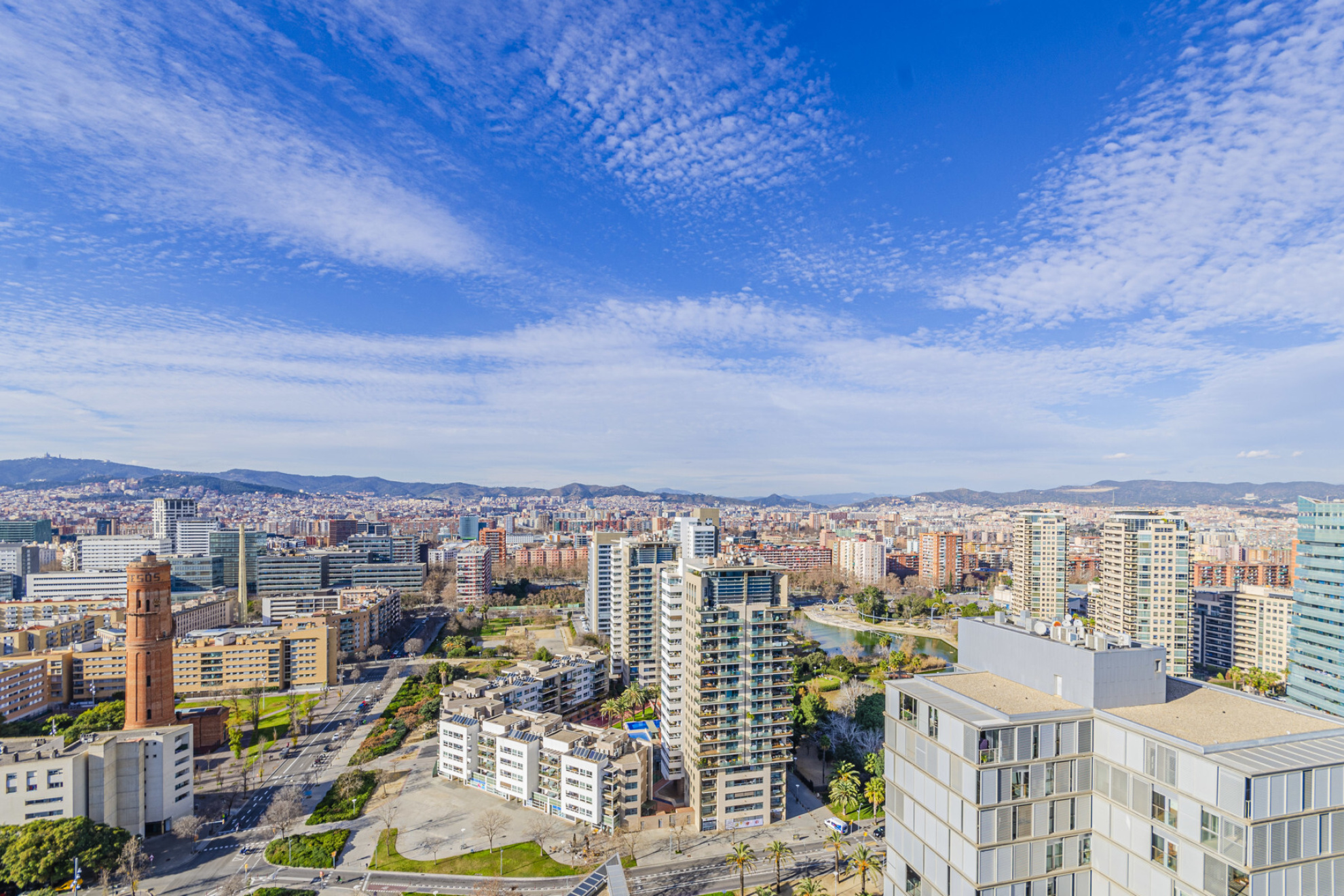 Family apartment with splendid sea and Barcelona views - 物件實景