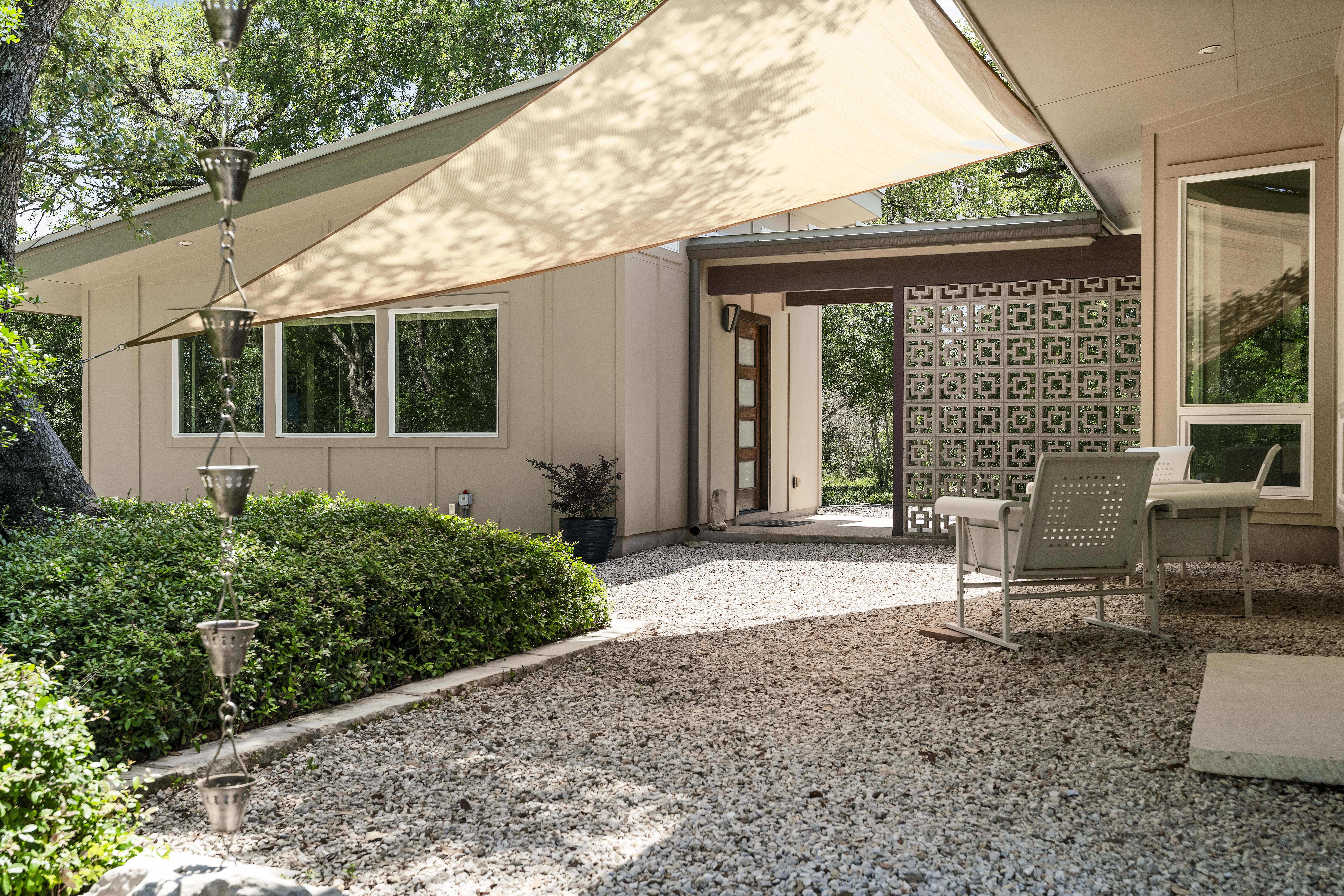 A Modern Hill Country Retreat on 5 Lush Acres - 物件實景