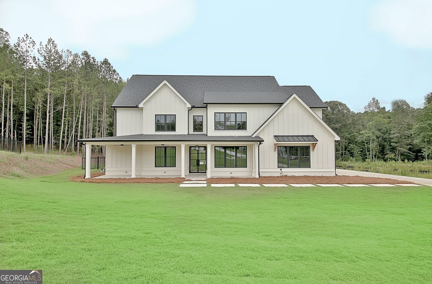Tyrone, Georgia, 30290, United States, 6 Bedrooms Bedrooms, ,6 BathroomsBathrooms,Residential,For Sale,1859039