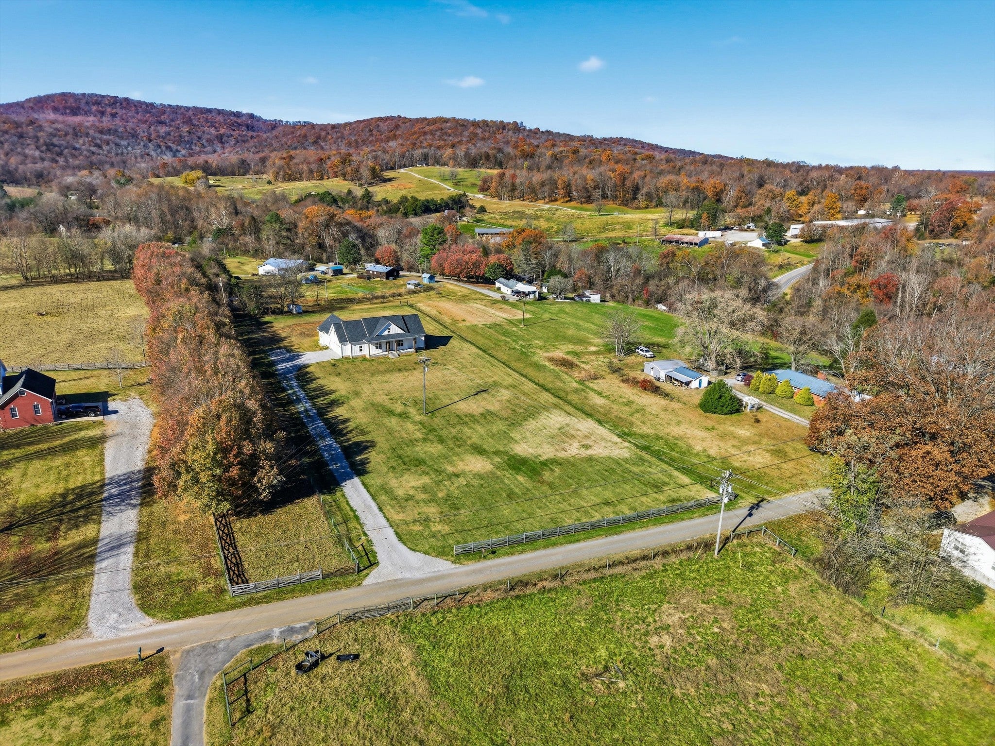 McMinnville, Tennessee, 37110, United States, 3 Bedrooms Bedrooms, ,2 BathroomsBathrooms,Residential,For Sale,2006562