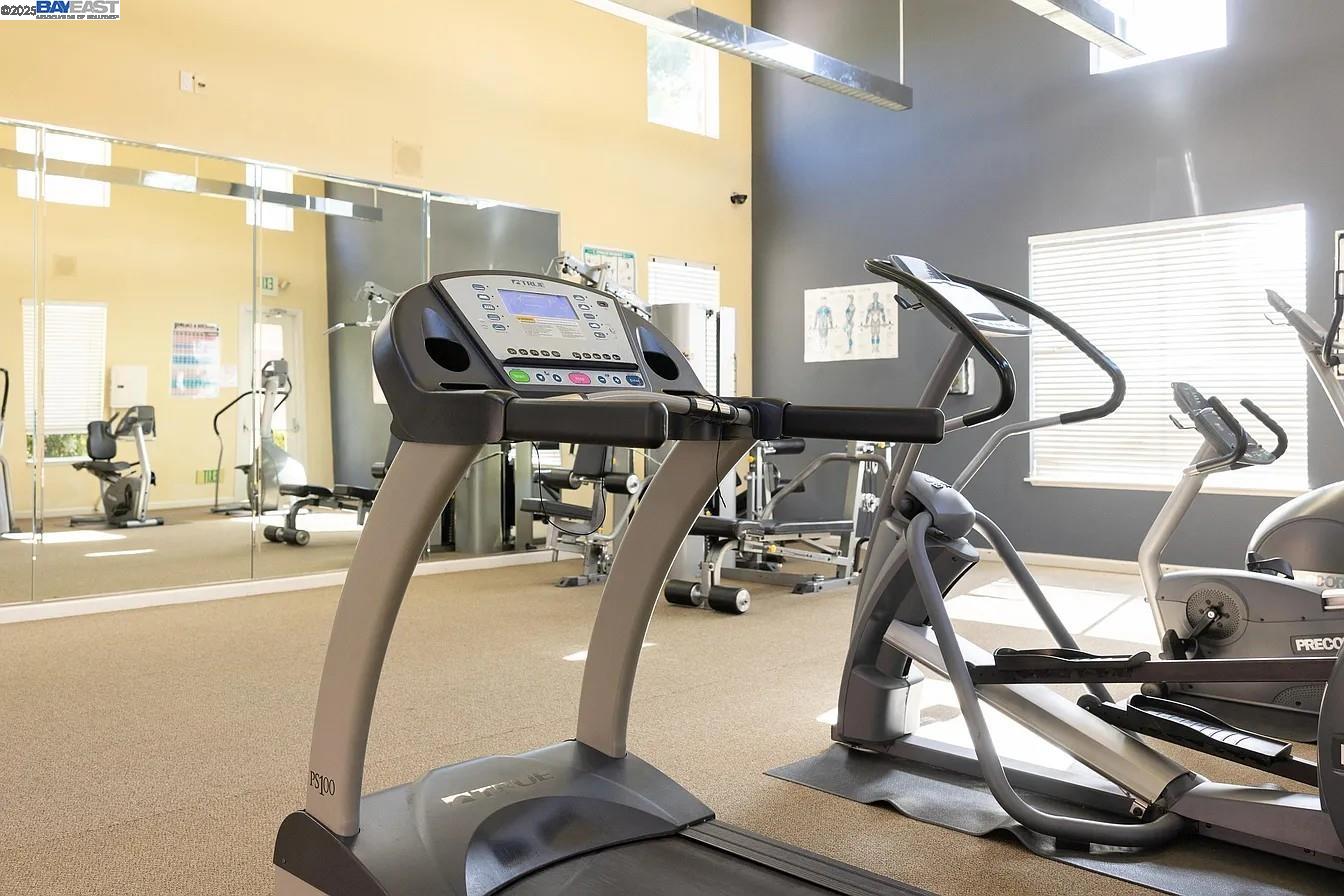 Fremont, California, 94538, United States, 2 Bedrooms Bedrooms, ,2 BathroomsBathrooms,Residential,For Sale,1999718