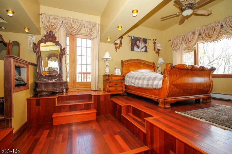 Vernon Twp., New Jersey, 07461-4534, United States, 5 Bedrooms Bedrooms, ,3 BathroomsBathrooms,Residential,For Sale,1977307